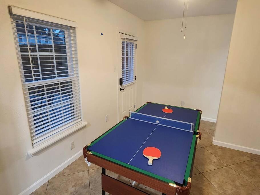 Lucky House - Tranquility In The Middle Of Houston - Tv In Every Room - 300 M2 المظهر الخارجي الصورة